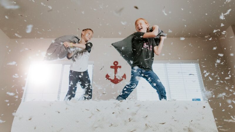 Ultimativ Guide til Junior Sengetøj: Komfort og Stil til dit Barns Soveværelse