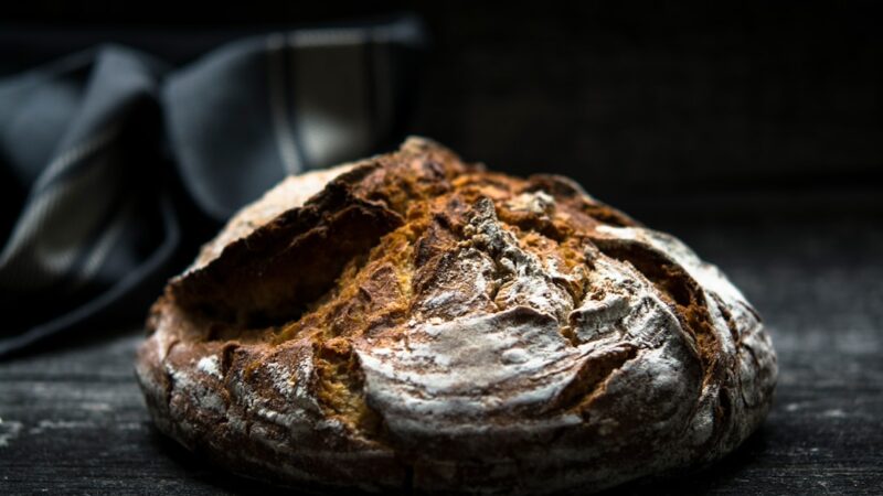 Surdejs Kursus: En Rejse Mod Det Perfekte Hjemmebagte Brød